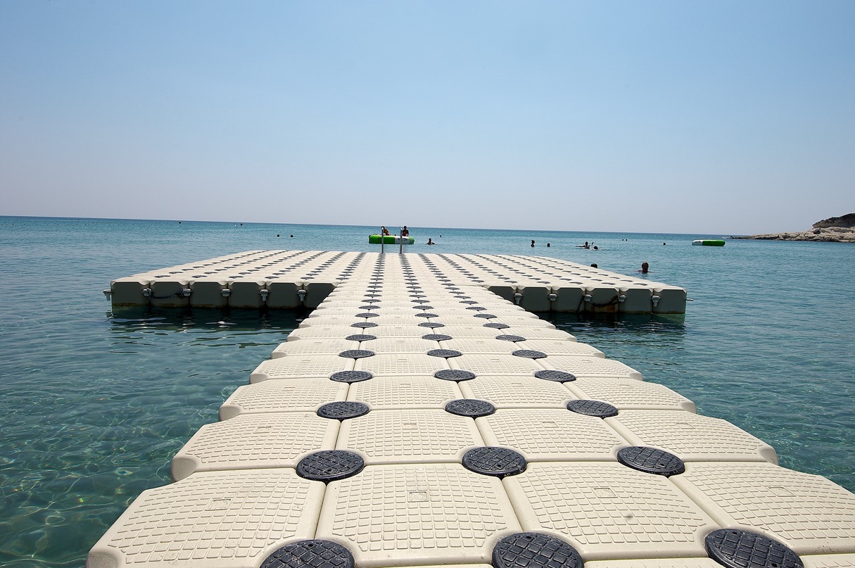 Copertina Catalogo Pontili Cubedock Piemme